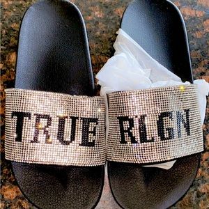 True Religion Slides